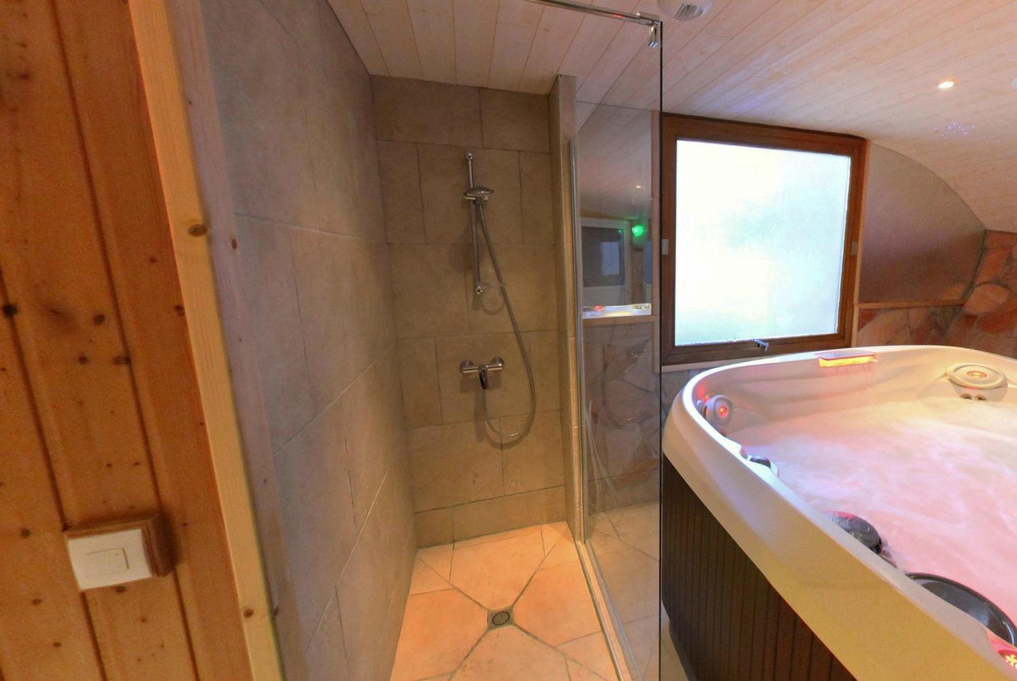 Hotel Les Chalets Брид ле Бен Екстериор снимка