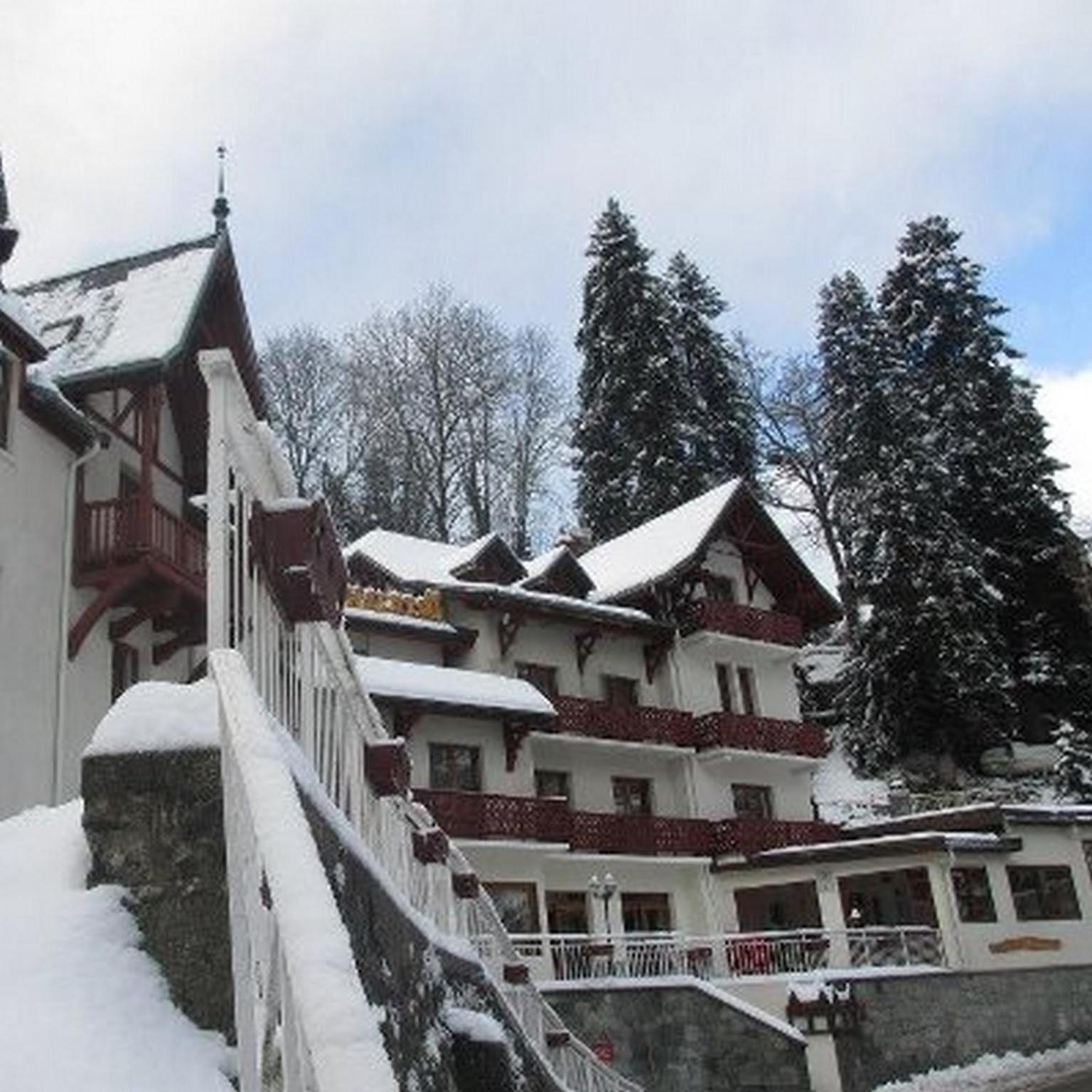 Hotel Les Chalets Брид ле Бен Екстериор снимка